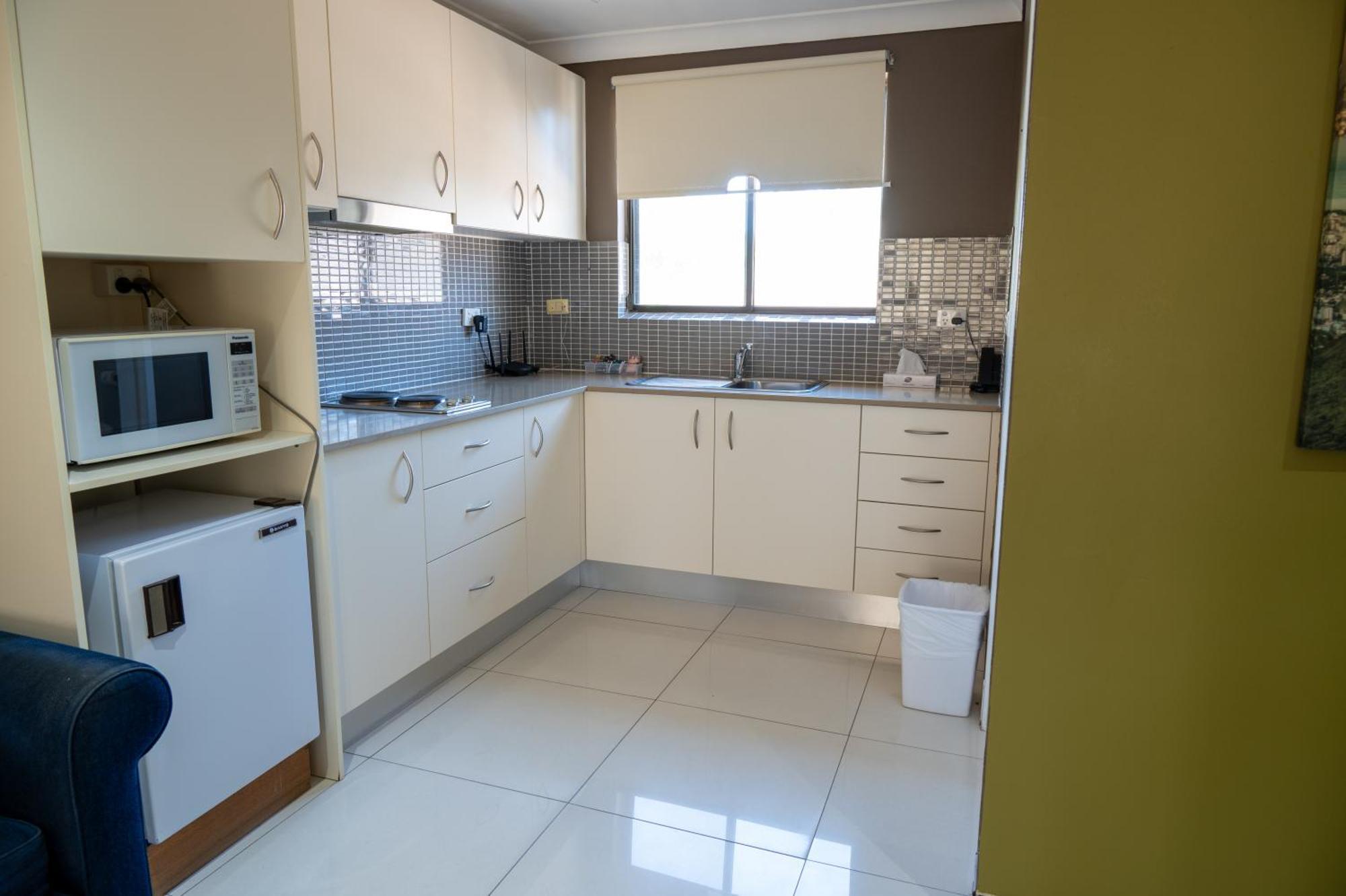Tumut Valley Motel Pet Friendly Εξωτερικό φωτογραφία