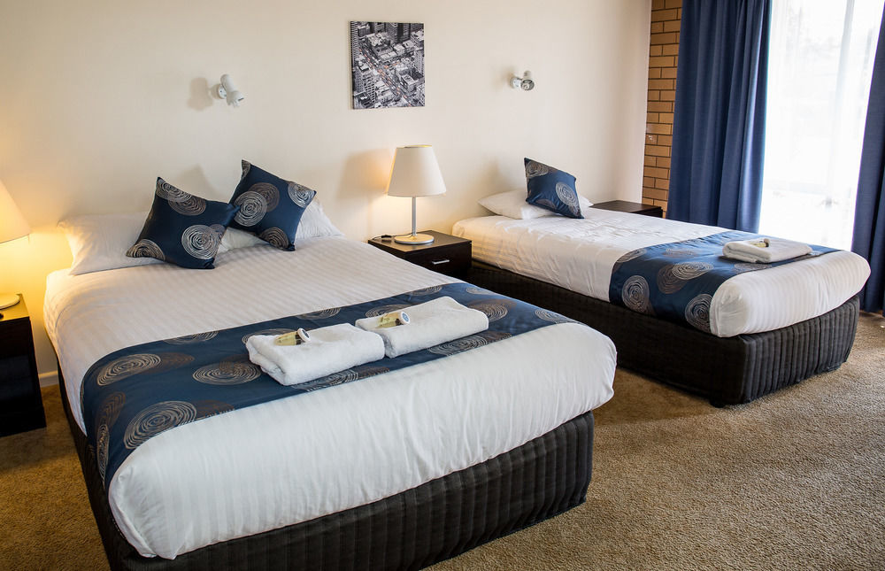 Tumut Valley Motel Pet Friendly Εξωτερικό φωτογραφία